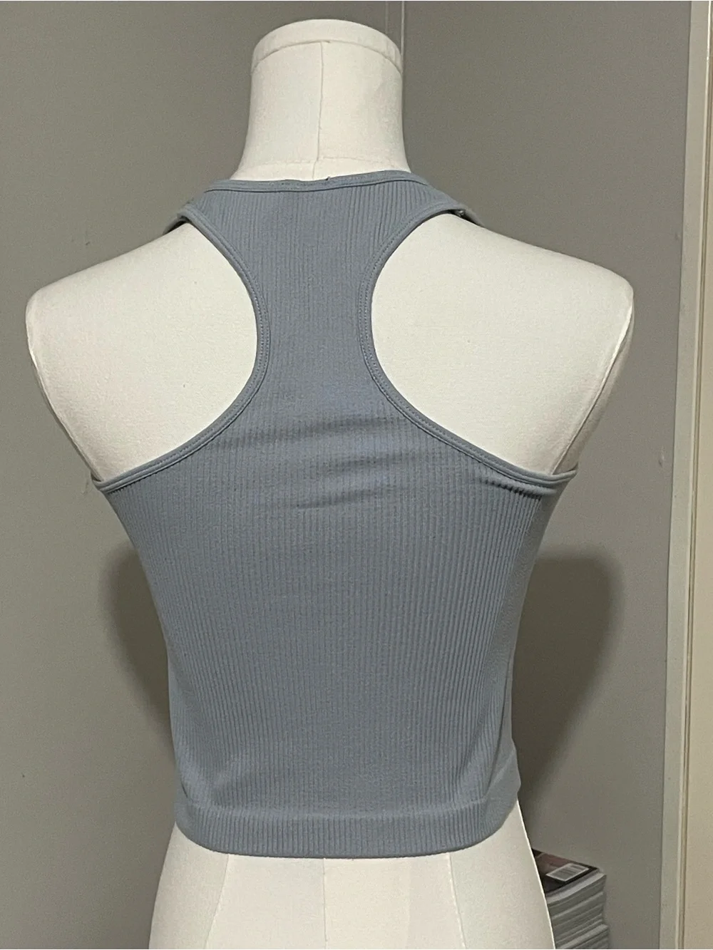 Dynamic Tank (M) - Picture 2 of 4